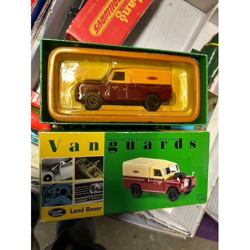 210 - A BOX OF COLLECTORS VEHICLES TO INCLUDE A TRIANG RAILWAY CARRIAGE, THUNDERBIRD 2 & 3, DINKY AND MATC... 