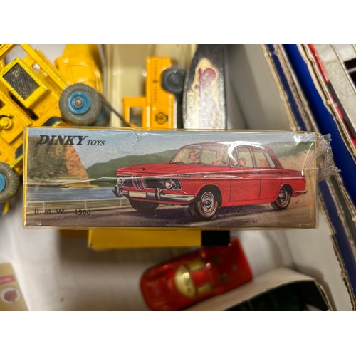 214 - A BOX OF COLLECTORS VEHICLES TO INCLUDE DINKY AND CORGI