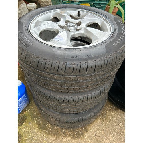 521 - 3 X JAGUAR S TYPE 5 SPOKE ALLOY, 8MM TREAD TYRES SIZE 255-55-R16