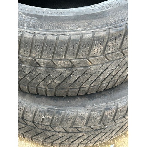 523 - 2 X CONTINENTAL 5MM TREAD SIZE 255 X 45 X R19