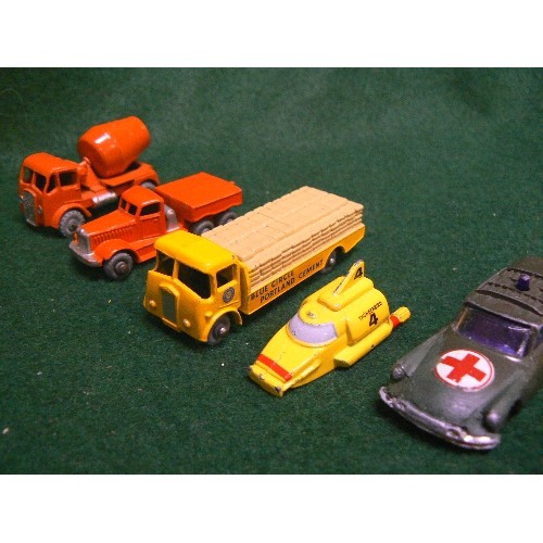 72 - A BOX OF 30 DINKY DUBLO MODEL VEHICLES