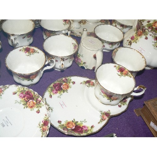 108 - A VERY LARGE QUANTITY OF ROYAL ALBERT OLD COUNTRY ROSES CHINA TO INCLUDE TEAPOT, COFFEE POT,  TEACUP... 