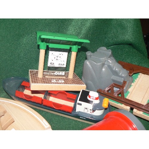 261 - LARGE STORAGE BOX WITH CONTENTS OF BRIO TRAIN TRACK AND ACCESSORIES, STORAGE BOX FOLDS OUT INTO A PL... 