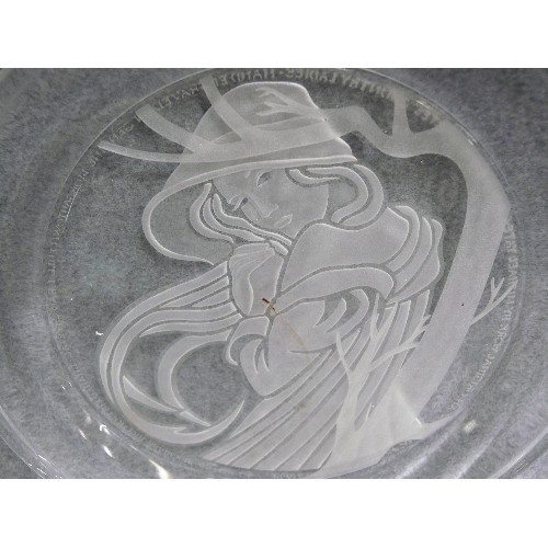 61 - A HAND ETCHED ART NOUVEAU GLASS PLATE DEPICTING 'ANGELICA' THE FIRST EDITION OF AN ORIGINAL WORK BY ... 