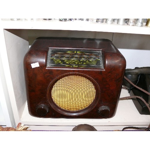 74 - A VERY NICE VINTAGE BAKELITE RADIO BY BUSH