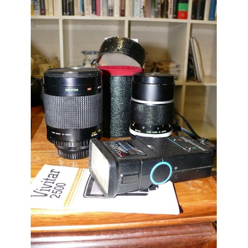 165 - A CENTON MC MIRROR LENS 500mm AND A PANAGOR AUTO TELE 135mm LENS IN CASE AND A VIVITAR ZOOM THRYSTOR... 