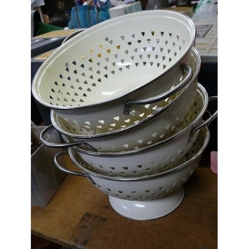 223 - FOUR CREAM METAL KITCHEN LAMPSHADES IN THE SHAPE OF COLANDERS