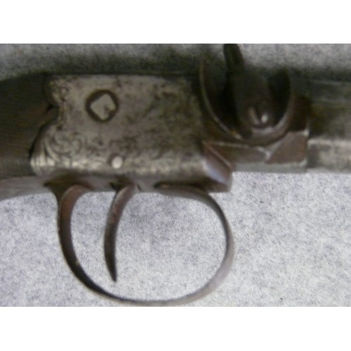 23 - A EARLY 19TH CENTURY BLACK POWDER DERRINGER BY F.BARNES & CO OF LONDON, WELL KNOWN GUNSMITH  (HAMMER... 