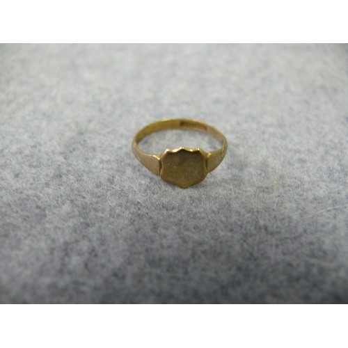 29 - A 9CT GOLD SMALL SIGNET RING SIZE I WEIGHT 1.15 GR