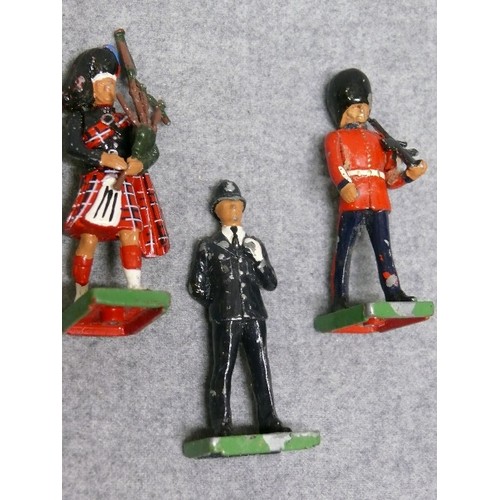 3 - COLLECTION OF 'BRITAINS' TOY SOLDIERS DISPLAY ITEMS