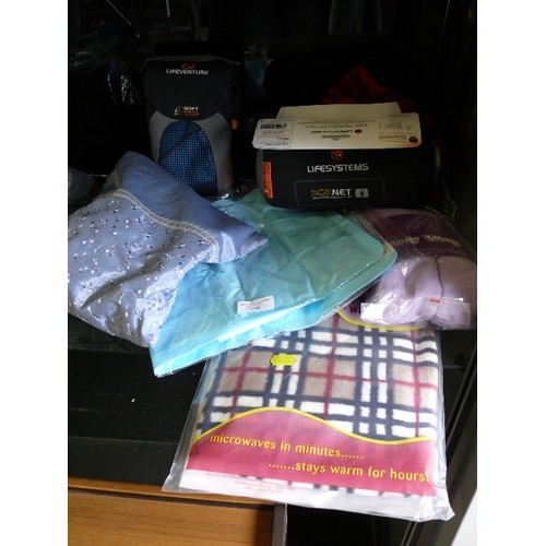 490 - TRAVEL SELECTION -  BODY WRAP,  SINGLE BOX MOSQUITO NET,  GEL COOL MAT, SOFT FIBRE TEK TOWEL, ALL AP... 