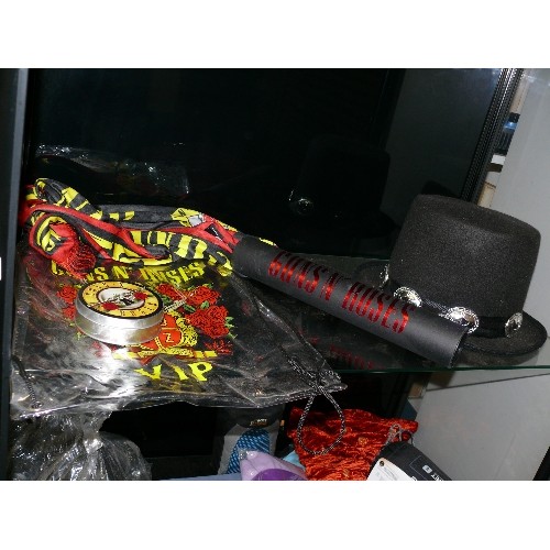 493 - GUNS AND ROSES  PLACEMATS, WORLD TOUR 2022 POSTER AND A WORLD TOUR VIP BAG AND SCARF  PLUS A STEAM P... 