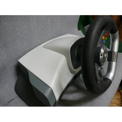 99 - XBOX 360 WIRELESS RACING WHEEL AND FORCE FEEDBACK