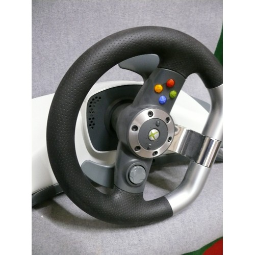 99 - XBOX 360 WIRELESS RACING WHEEL AND FORCE FEEDBACK