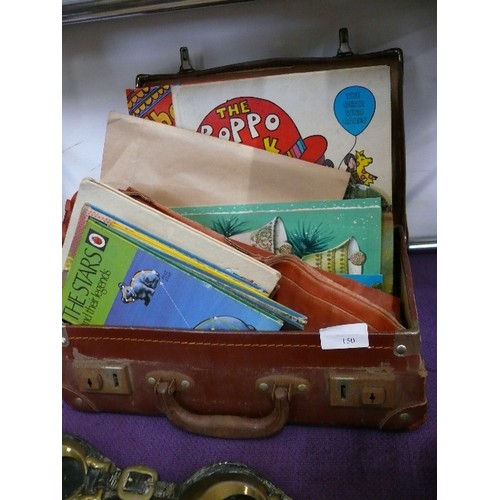 150 - A VINTAGE SUITCASE WITH CONTENTS OF VINTAGE CHILDRENS BOOKS, PLACEMATS, MATERIAL ETC.