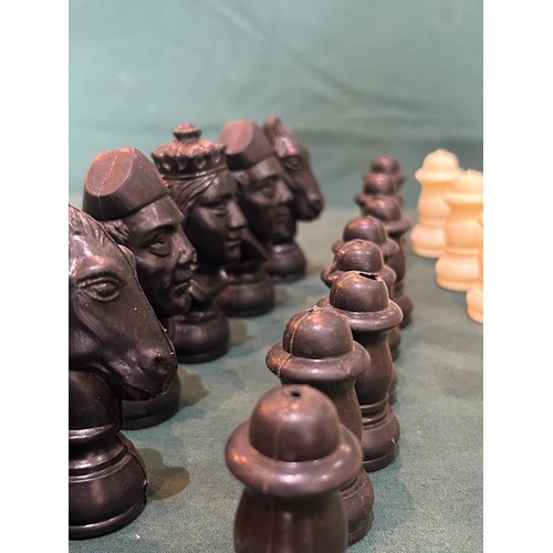 141 - UNUSUAL 20TH CENTURY KITSCH PLASTIC CHESS SET - LARGE PIECES - UP TO 3.5 INCHES TALL - MISSING 3 PIE... 