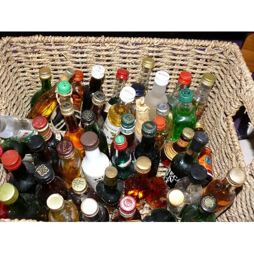 162A - A BASKET OF MINATURE DRINK BOTTLES