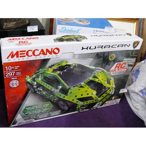 121 - A MECCANO REAL METAL, REMOTE CONTROL HURACAN, APPEARS NEW IN BOX