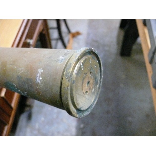 310 - ARTILLERY SHELL CASE 310 X 60MM (1955)