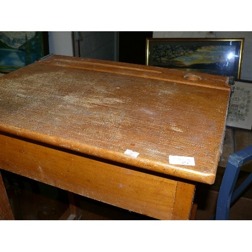 474 - VINTAGE WOODEN SCHOOL DESK