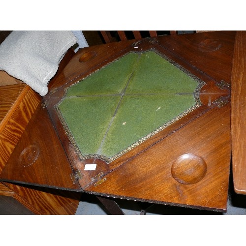 475 - EDWARDIAN ENVELOPE GAME/BRIDGE  TABLE OPENS UP TO DIAMOND SHAPE, COUNTER HOLDER DISHES.