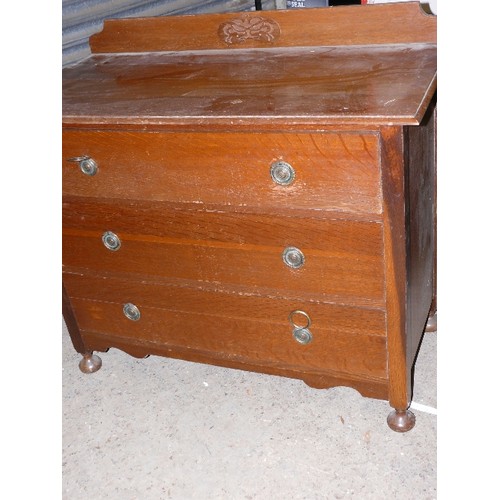 520 - OAK CHEST OF 3 DRAWERS