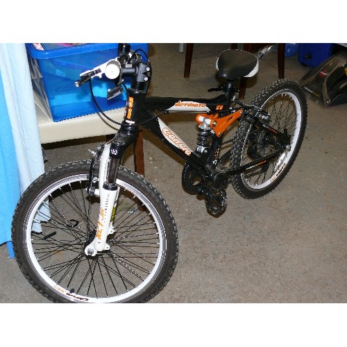 521 - CARRERE DETONATE CHILD'S MOUNTAIN BIKE
