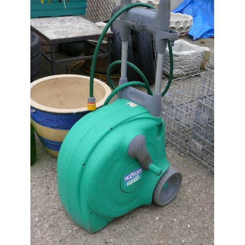 523 - HOZELOCK FAST CART