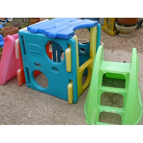 524 - CHILDS PLASTIC GARDEN TOYS