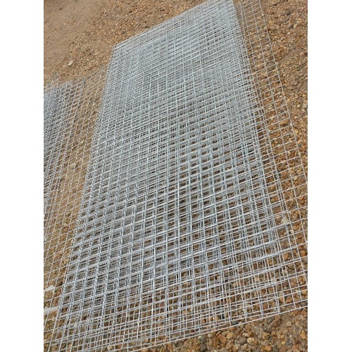 537 - 10 X GALVANISED MESH, 87CM X 213CM