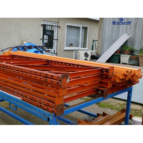 528 - HEAVY DUTY STEEL PALLET RACKING IN ORANGE