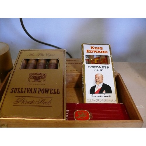 88 - A SELECTION OF CIGARS TO INCLUDE BENSON & HEDGES PANATELLAS, KING EDWARD CORONETS, SULLIVAN POWELL P... 