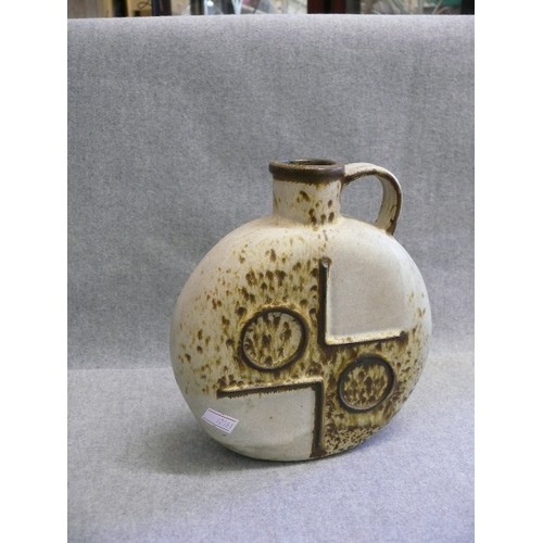 96 - A NICE CERAMIC STUDIO POTTERY VASE