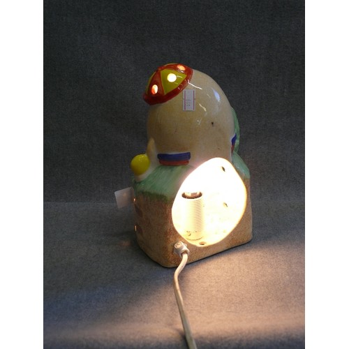 98 - A VERY NICE CERAMIC HUMPTY DUMPTY TABLE LAMP