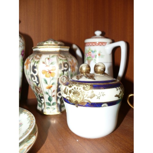 171 - A SHELF OF VARIOUS DECORATIVE NORITAKE CHINA