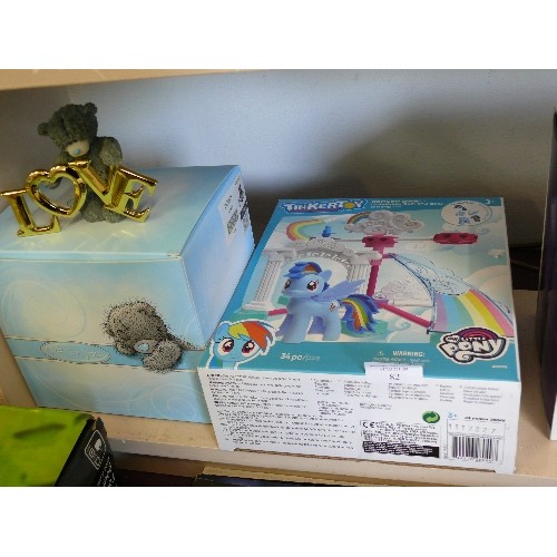 82 - A MY LITTLE PONY RAINBOW DASH CLOUDSDALE SPIN AND SOAR BUILDING SET AND A ME TO YOU ORNAMENT, BOTH B... 