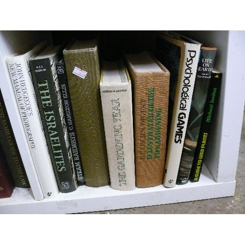 352 - 5 CUBES OF VARIOUS BOOKS TO INCLUDE WILLIAM MORRIS, LAW, HISTORY, GARDENING, CINEMA ETC.