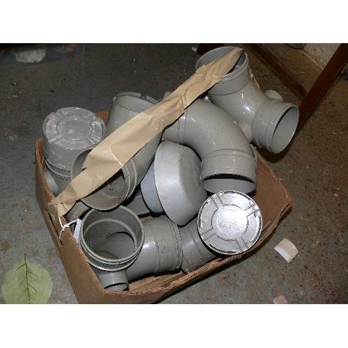 303 - BOX OF VARIOUS SOIL PIPE FITTINGS