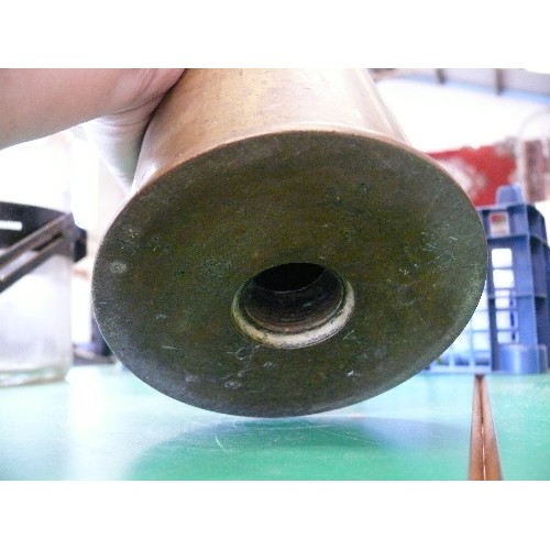 318 - ARTILLERY SHELL CASE 415 X 115MM