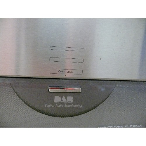 368 - PANASONIC CD STEREO SYSTEM SA-EN9