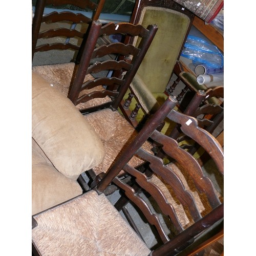 391 - 4 OAK LADDER BACK CHAIRS WITH RUSH SEATS