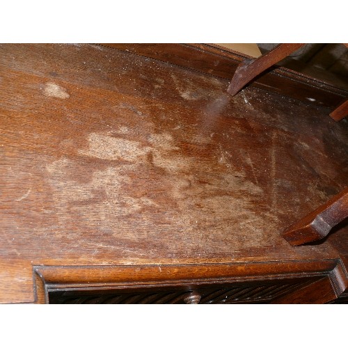 392 - OAK DOUBLE PEDESTAL WRITING DESK