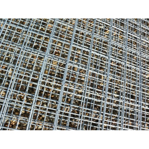 430E - GALVERNISED MECH PANELS 2M X 800, 10 SHEETS