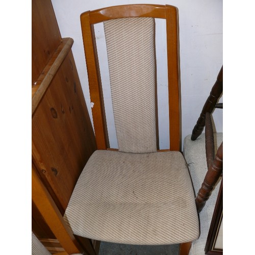 475 - 4 X HIGH BACKED UPHOLSTERED DINING CHAIRS