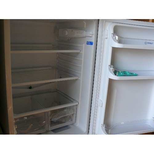 478 - INDESIT  LARDER FRIDGE IN WHITE