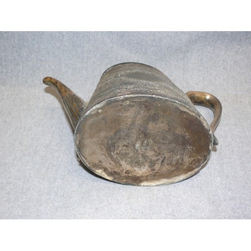 107 - A LOVELY ANTIQUE SILVER PLATE TEAPOT