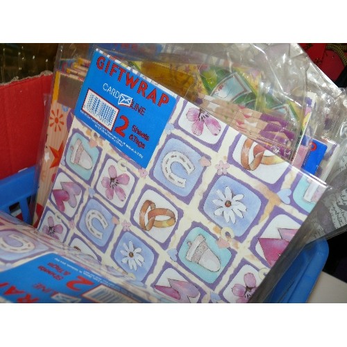 182 - A BASKET CONTAINING 100 PACKS OF NEW WRAPPING PAPER AND NOTELETS