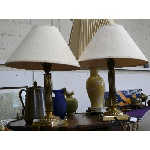 272 - A PAIR OF BRASS TABLE LAMPS WITH SHADES