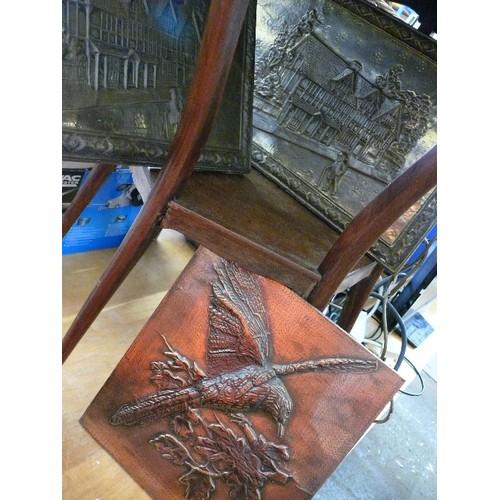 281 - A PAIR OF BRASS PICTURES AND A COPPER PLAQUE OF A BIRD