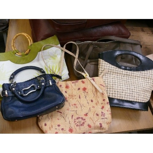 346 - A NICE SELECTION OF GOOD QUALITY HANDBAGS